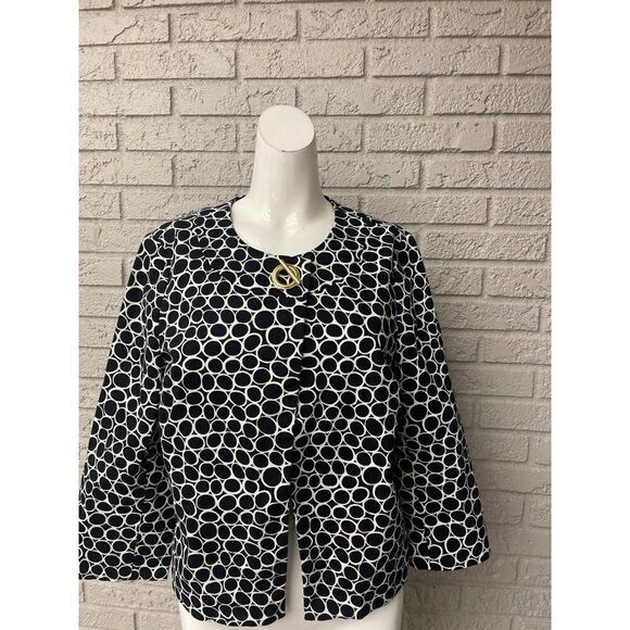 Charter Club Petite Crop Black White Color Print Jacket Size PM - Picture 1 of 9